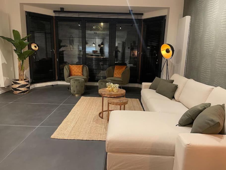Ostend Chic, Luxe Loftstijl In Oostende Extérieur photo